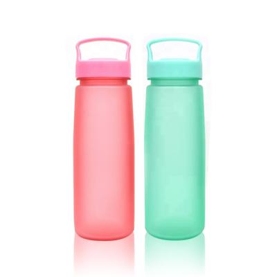 China Sports Travel Viable Custom Silicone 750Ml Bpa Tritan Silicone 750Ml Bpa Tritan Free Leakproof Plastic Drinking Water Bottle for sale