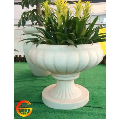 Китай New WALL Modern Design Ornamental Flower Pot For Garden Flower Planter Christmas Gift продается