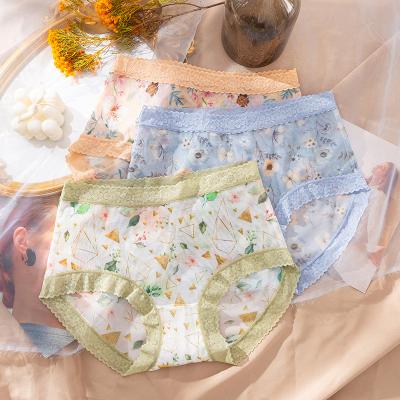 China Antibacterial Women's Mid Waist Breathable Floral Print Panties for sale