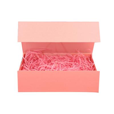 China Various Recyclable Widely Used Magnetic Pink Folding Closure Boutique Paper Box Gift Box With Lid for sale