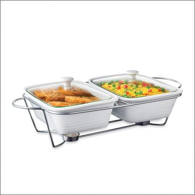 China Sustainable Wholesale 2 Rectangle White Porcelain Baking Dish Set On Stand Bakeware Lid Ceramic Casserole Food Warmer Set Casserole for sale