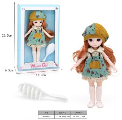 China 2021 Popular Mini Toy Fashion Dolls 24 Cm Set Mini Jointed Toy Doll With Accessories Comb for sale