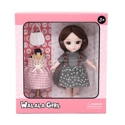 China Mini Toy Wholesale Play Toys Beautiful Fashion Movable Jointed Doll For Girl With Handbag And Doll Equipment for sale