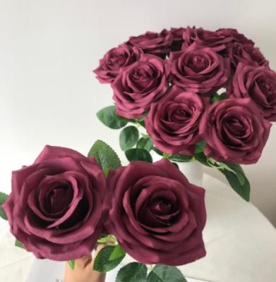 China Colorful Wholesale Hot Selling Beautiful Simple Stem Artificial Silk Long Cloth Rose Flowers For Wedding Decoration for sale