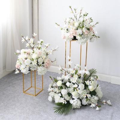 China TanZhou 2021 new fabric silk design wedding centerpieces layout for the big day for sale