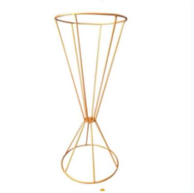 China Moden Flower Ball Stand Trumpet Vase Table Centerpieces for Wedding Decoration Centerpiece for sale