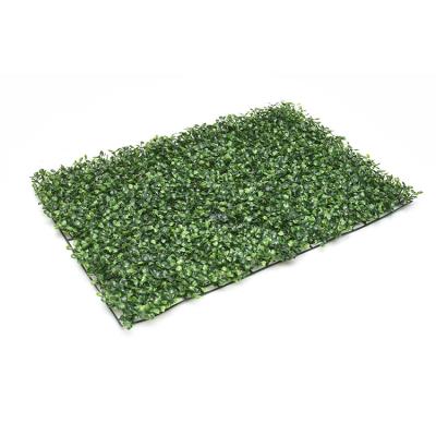 China Eco-friendly wholesale outdoor artificial grass simulation military green lawn for sale