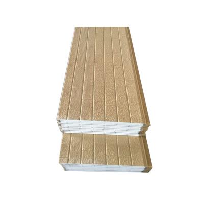 China Lightweight Metal Panel Residential Insulation Siding Boards Tighten External Weather Resistance for sale