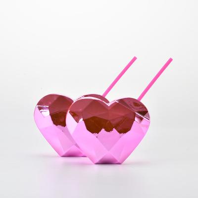 China Valentine's Day Minimalist Wholesale Disco DIY Heart Shaped Tumbler With Straw Disco Pink Heart Sipper Ball For Wedding Party for sale