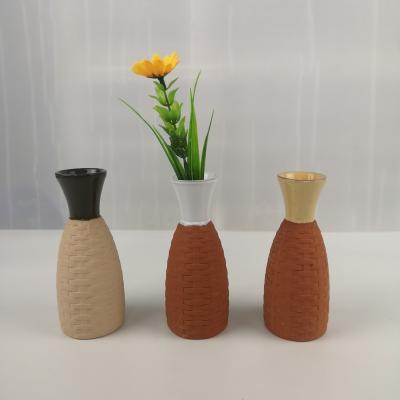 China Modern Home Decor Mini Ceramic Flowers Vase for sale