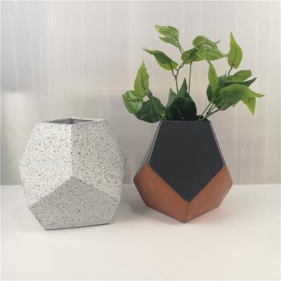 China 2020 eco-friendly newest mini eco-friendly ceramic flower pot decor for sale