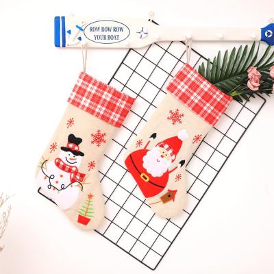 China Eco-friendly Hot Selling Lovely Christmas Stockings Jars 2020 New Year Santa Claus Candy Gift Bag Xmas Tree Decor Festival Party Supplies for sale