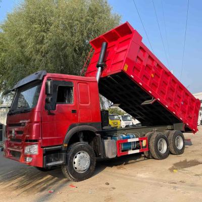 Cina Camionino di gomma di seconda mano Sinotruk 30 tonnellate 10 ruote Howo 375 Camionino di scarico in vendita