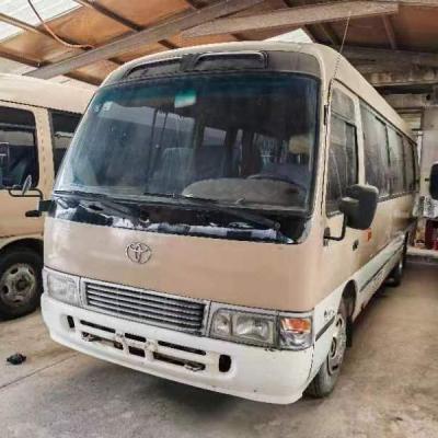 China Gebraucht 20-Sitzer Minibus Mittlerer Toyota Coaster Bus zu verkaufen