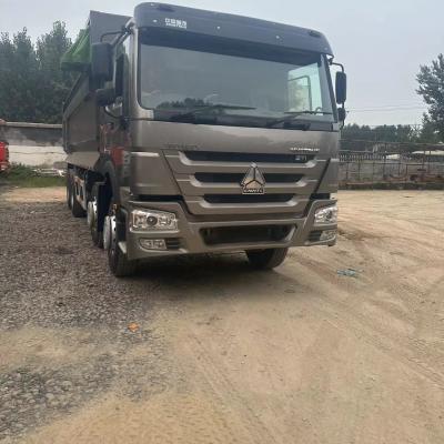 Cina Camion spazzatura usato Howo 371hp Sinotruk Howo 8x4 Tipper 12 Wheeler in vendita