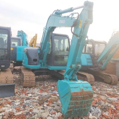 China Excavadora mini de tipo pequeño de 7 toneladas de segunda mano Kobelco Digger SK70 en venta