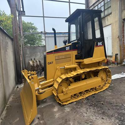 China Bulldozer usado Caterpillar D4C de segunda mano de trabajo pesado movimiento de tierra en venta