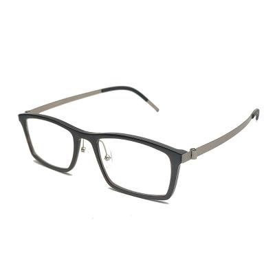 China 2022 New Italy lindber style horn eyewear frames optical glass buffalo horn myopic eye design for sale