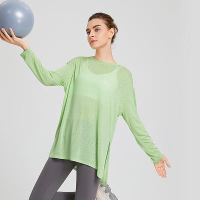 China Breathable Casual Loose Quick Dry Sports Running Yoga Clothes Long Sleeve Women Crop Tops Fitness Gym Shirts for sale