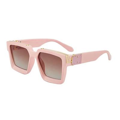 China Fashionable luxury women's sunglasses purses and handbags triangle sunglasses lower prices luxury designer sunglasses for sale