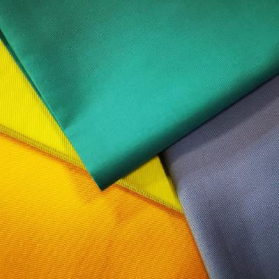 China Anti-bacteria Wholesale Dark Green 100% Cotton 108*58 Twill Fabric 180GSM Fabric for sale