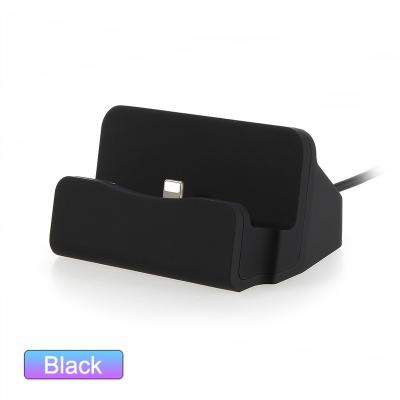 China Comfortable USB Pedestal Data Charger Dock Holder Station Charging iPhone 8 7 Desk Cradle For Samsung For Xiaomi Docking Station for sale