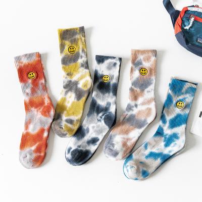 China Fashionable High Top Sports Socks Internet Celebrity Embroidered Smiley Tie Dye Street Hip-Hop Skate Socks Athletic Socks for sale