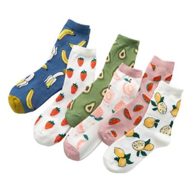 China Fruit print sporty socks for women 2020 new hot cute shorts thongs girls peach melon lemon avocado strawberry ankle socks for sale