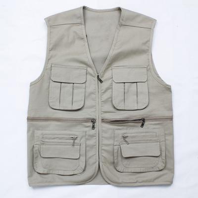 China Latest Design Anti-Wrinkle Polyester Cotton Twill Sleeveless Work Wear Khaki Working Vests Mens Work Vest for sale