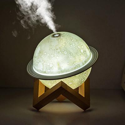 China 3D Hotel Moon Light Air Humidifier 200ML Diffuser Essential Oil USB Ultrasonic Night Light Cool Mist Humidifier for sale