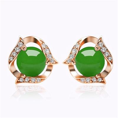 China Newest Fashion Vintage Vintage S925 Natural Jade Stud Earrings Wholesale Silver Stud Earrings For Women for sale