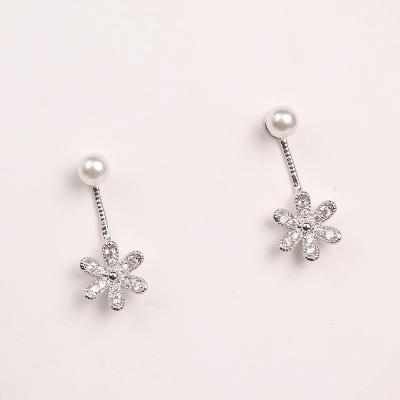 China Snow White Crystal Flower Custom Weiqi Hair Clips Shiny Glitter Diamond Women Earrings For Accessories for sale