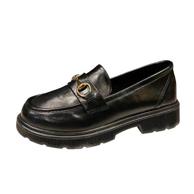 China Lightweight black loafers with soft leather, shallow mouth and buckle casual leather shoes with soft soles and preppy loafers for sale