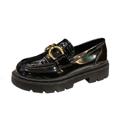 China New college trend fashion small style round head shoes patent leather patent leather casual simple fashion thick soled leather shoes loafers for sale