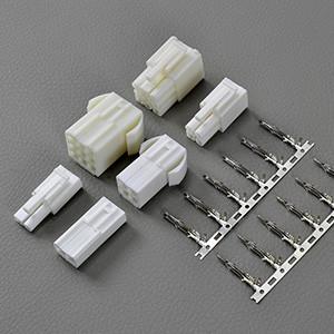 China Alambre equivalente del blanco JST YL 4,5 al conector 1 del alambre ~ 21 polos para el sistema de alarma en venta