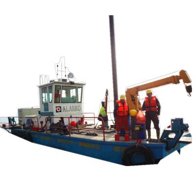 China Pushing Steel Work Boat Multifunction Customized Color For Assisting Dredgers for sale