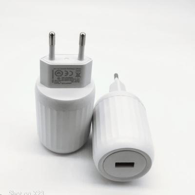 China Mobile Phone Charging USB Power Bank Travel USB Charging Main Charger 5V1A for sale