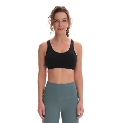 China Summer Breathable Hot High Strength Shockproof Women's Black Sports Bra Yoga Tops Dropshipping for sale