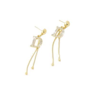 China Nickel-Free Lead-Free DL1A44 Light Luxury Letter Tassel Earrings Fashion OL Temperament Earstuds Earrings Versatile Trendy Earrings for sale