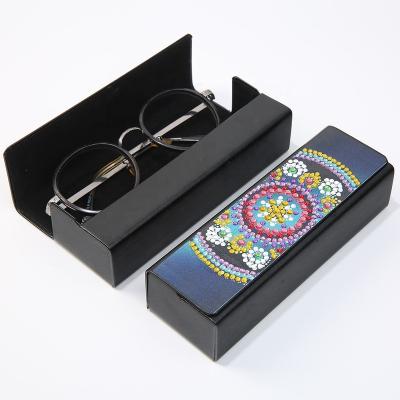 China New Classic/Postmodern Leather Sunglasses DIY 5D Diamond Painting Glasses Case Flower Alloyseed Drill Embroidery Painting Box Full or Adult Children Women for sale