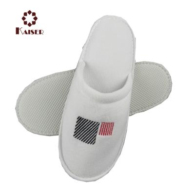 China Disposable Custom Hotel Velvet Disposable Slippers for sale