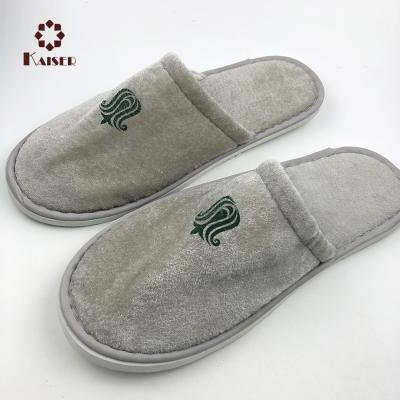 China Disposable Luxury Gray Hotel Anti-Skid Slippers With Logo for sale