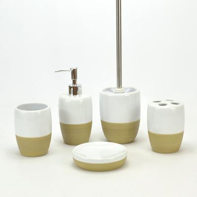 China Guangdong Sustainable 5 PCS Bathroom Paint Bathroom Accessory Set Hotel for sale