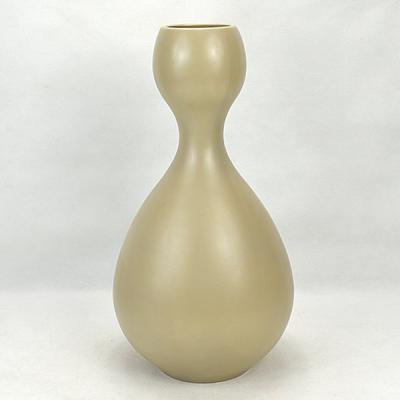 China Eco-friendly Antique Design Ceramic Vase Decoration for sale