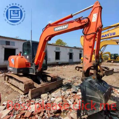 China Original Used Constant Price Excavator Doosan DH60-7 Machine One Year Warranty DH55 DH60 DX60 DH70 DH80 0.21MÂ ³ for sale