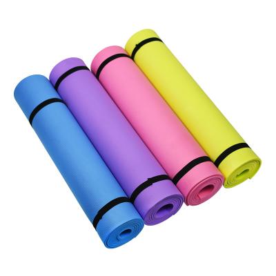 China Best Comfortable Selling 4mm Thick Comfortable Sports Foldable Yoga Mat for sale