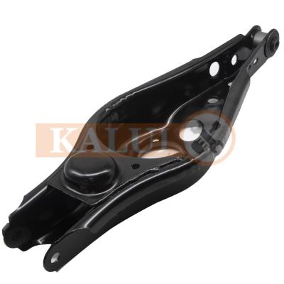 中国 48740-42020 RK641939 48740-0R020 48740-0R040 トヨタ RAV4 後部下腕 販売のため