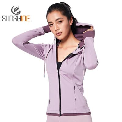 China OEM Breathable Newcomer Plus Size Sport Wear Hoodies Slim Fit Lulu Design Yoga Top Zipper-up Jacket With Pocket Women Workout Jackets for sale