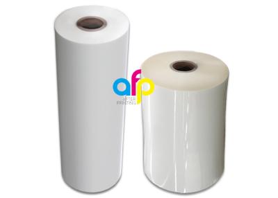 Chine Film mat Rolls 700mm * 3000m/de stratification de 27 microns taille faite sur commande de petit pain à vendre