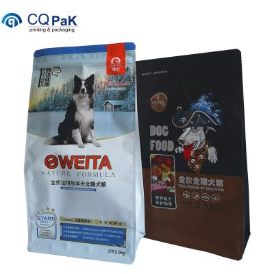 China 2022 New Design Custom Eco Friendly Pouch Moisture Proof Stand Printing Pet Food Bag for sale